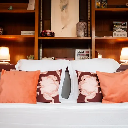Le Madeleine - - Elegant - Cozy