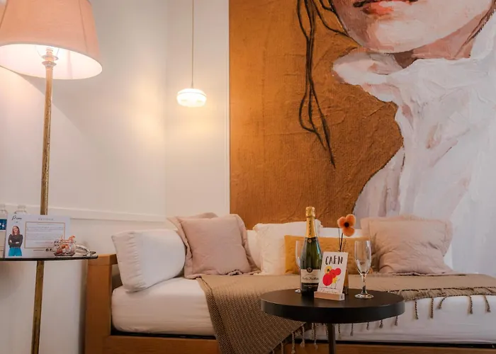 Le Madeleine - - Elegant - Cozy - By Primo * קאין